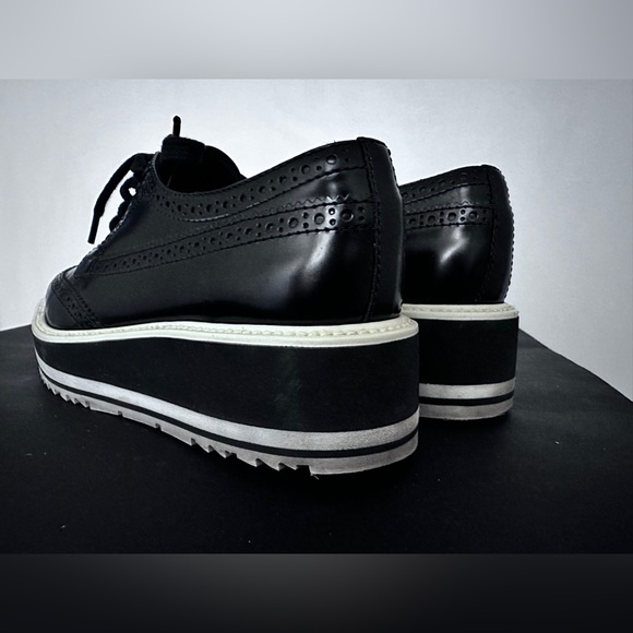 Prada Leather Wingtip Platform Brogues - Picture 4 of 8
